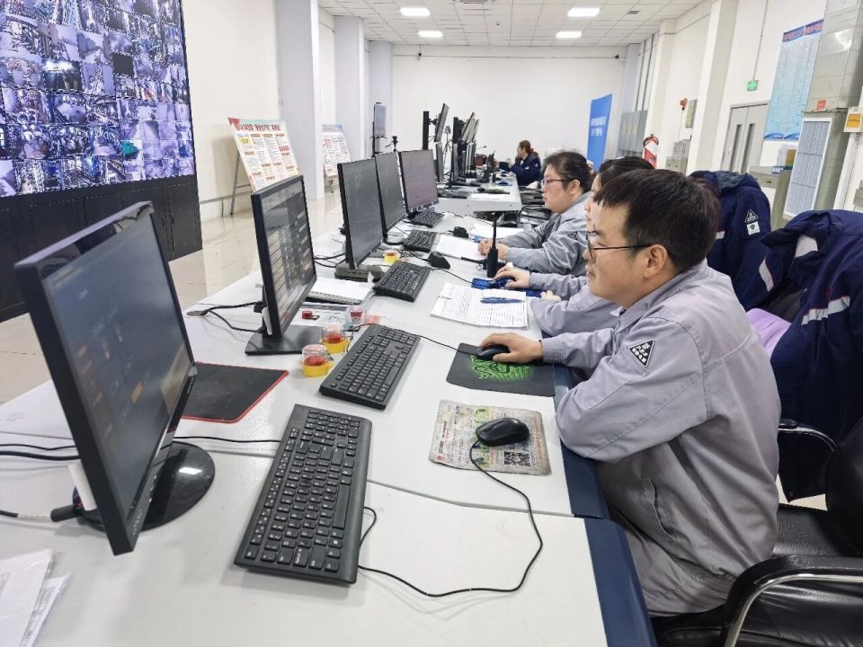 聚焦高质量发展 | 华醇能源 乘两会春风，走“新”“智”发展技术服务之路